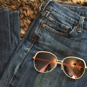 Rose gold Tahari sunglasses